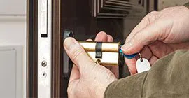 Universal Locksmith Store Harvard, MA 978-267-1516 Universal Locksmith Store Harvard, MA 978-267-1516